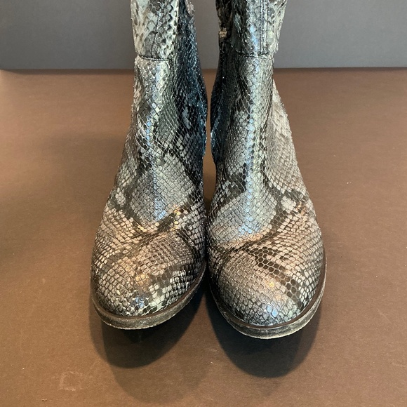 Free People x Vero Cuoio Dakota Over The Knee Snake Boots EU 38.5 Leather - Picture 9 of 15